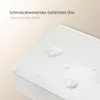 A close-up of a white product surface with water droplets, featuring text overlays. Anteprima dell’immagine prodotto