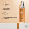 A bottle of L'Oréal Paris True Match foundation is shown with descriptive text highlighting its features. Voir les images du produit