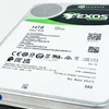 Seagate Exos X18 ST14000NM005J - disco rigido - Anteprima dell’immagine prodotto 4