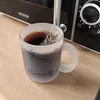 Glas Tasse mit unzufriedenem, traurigem Hasen und witzigen Produktbild-Vorschau 5