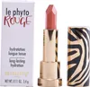 A lipstick and its packaging are displayed against a white background. Anteprima dell’immagine prodotto