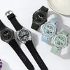 Montre digitale avec bracelet en silicone 50M étanche Voir les images du produit 4
