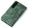 A green flip case for a smartphone is shown on a white background. Produktbild-Vorschau