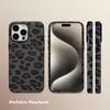 Selencia Sabi Backcover con motivo leopardato e MagSafe Anteprima dell’immagine prodotto 6