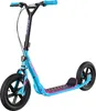 A blue Razor Flashback Kick Scooter with black wheels and pink accents on a white background. Anteprima dell’immagine prodotto