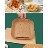 A collage of images showing air fryer parchment paper liners with food items like chicken wings and bread. Produktbild-Vorschau