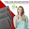 A woman is giving a thumbs up next to a stack of cutting boards, with marketing text and a BPA-free logo. Anteprima dell’immagine prodotto
