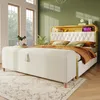 A bedroom scene featuring a bed with a storage bench and a tufted headboard with a shelf. Anteprima dell’immagine prodotto