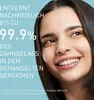 A woman is smiling and looking to the side, with text overlayed on a light blue background. Anteprima dell’immagine prodotto