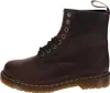 A single brown Dr. Martens boot is shown against a white background. Voir les images du produit