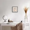 Gerahmtes Poster - Schwarzer Rahmen - Minimalismus Frau Produktbild-Vorschau 6