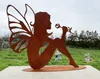 Gartenfigur Elfe riecht am Blume 40x38cm auf Platte Produktbild-Vorschau 1