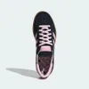 A top-down view of a black and pink Adidas sneaker. Produktbild-Vorschau