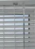Alu-Jalousie 110x130 cm mit 25 mm Lamellen – Stilvoller Produktbild-Vorschau 3