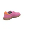A pink sneaker with an orange heel tab and a brown sole is shown from the side. Voir les images du produit
