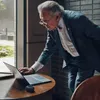 Poly Voyager Free 60+ - True Wireless-Kopfhörer mit Produktbild-Vorschau 12