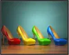 Wallario Wandbild Bunte Schuhe - High Heels für Frauen, Produktbild-Vorschau 1