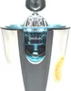 A close-up studio shot of a Cecotec electric citrus juicer. Podgląd zdjęcia produktu