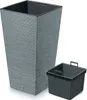 A tall, square planter and a separate inner pot are shown against a white background. Voir les images du produit