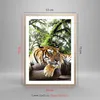 Gerahmtes Poster - Rahmen in heller Eiche - Tiger Dschungel Produktbild-Vorschau 5