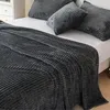 Deka - přehoz na postel - plyšová deka teplá měkká silná - Náhled obrázku produktu 6