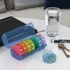 WELLGRO runde Tablettenbox für 7 Tage - Pillendose bunt 2 Produktbild-Vorschau 5