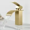 Wasserfall Waschtischarmatur, 304 Edelstahl Gebürstet Gold, Produktbild-Vorschau 1