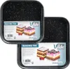 Two black speckled square baking tins are shown, one slightly overlapping the other. Each tin has a label with an image of cake slices and product information. Anteprima dell’immagine prodotto