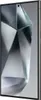 A close-up, angled view of a smartphone. Voir les images du produit