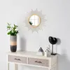 Omgoods - Gouden Sunburst Wandspiegel met IJzeren Frame Productafbeelding-voorbeeld 5