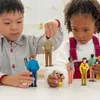Miniland Spielfiguren Familie Diversität Ethnien Produktbild-Vorschau 8