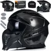 A collage of a motorcycle helmet and its accessories, including a box and a carrying bag. Voir les images du produit