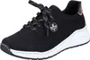 A studio shot of a black sneaker. Náhled obrázku produktu
