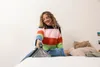 A woman is cleaning a mattress with a Kärcher washing nozzle. Anteprima dell’immagine prodotto