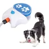 A dog water dispenser and a dog. Náhled obrázku produktu