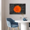 MuchoWow® Poster Blumen - Orange - Schwarz - Weiß 90x60 cm Produktbild-Vorschau 5