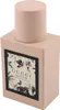 Eleganter Gucci Bloom Parfumflakon, rechteckig, mit cremefarbenem Etikett und kontrastierendem Blumenprint. Podgląd zdjęcia produktu