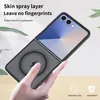 A hand holding a flip phone case with text overlays. Produktbild-Vorschau