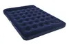 A navy blue inflatable air mattress on a white background. Anteprima dell’immagine prodotto