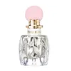 A clear studio shot of a Miu Miu perfume bottle. Anteprima dell’immagine prodotto