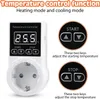 A marketing image showing a smart thermostat plug with its digital display and controls, alongside diagrams explaining how to adjust temperature settings. Produktbild-Vorschau