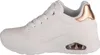 A side view of a white Skechers Uno Wedge-Hi Steps sneaker with rose gold accents. Voir les images du produit