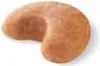 A single cashew nut on a white background. Náhľad obrázku produktu