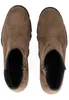 A top-down view of a pair of brown suede ankle boots. Produktbild-Vorschau