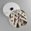 Wanduhr - Rund - Glasuhr - Frau Mund Geheimnis - 40x40cm - Produktbild-Vorschau 2