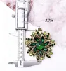Elegante Blumenbrosche aus österreichischem Kristall im Produktbild-Vorschau 3