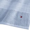 Modrý bavlnený uterák Tommy Hilfiger Náhľad obrázku produktu 5