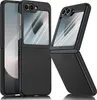 Two black flip phone cases are shown against a white background. One case is closed and the other is open. Náhled obrázku produktu
