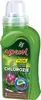 A green bottle of plant fertilizer with a label showing text and images of plants. Anteprima dell’immagine prodotto