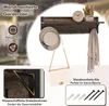 A wall-mounted coat rack with a shelf, displaying a hat, scarf, clock, and plant. Inset images show structural details and mounting hardware. Anteprima dell’immagine prodotto